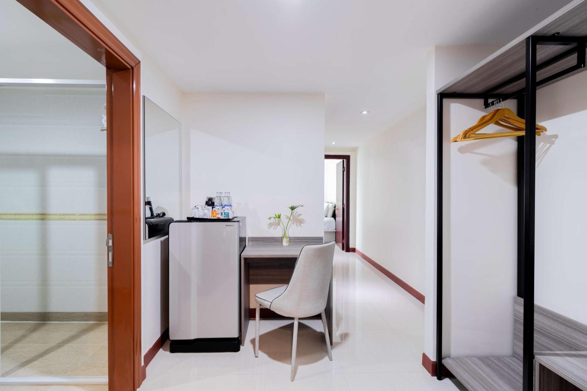 Surestay By Best Western Iconic Suvarnabhumi Bang Bo Exterior foto