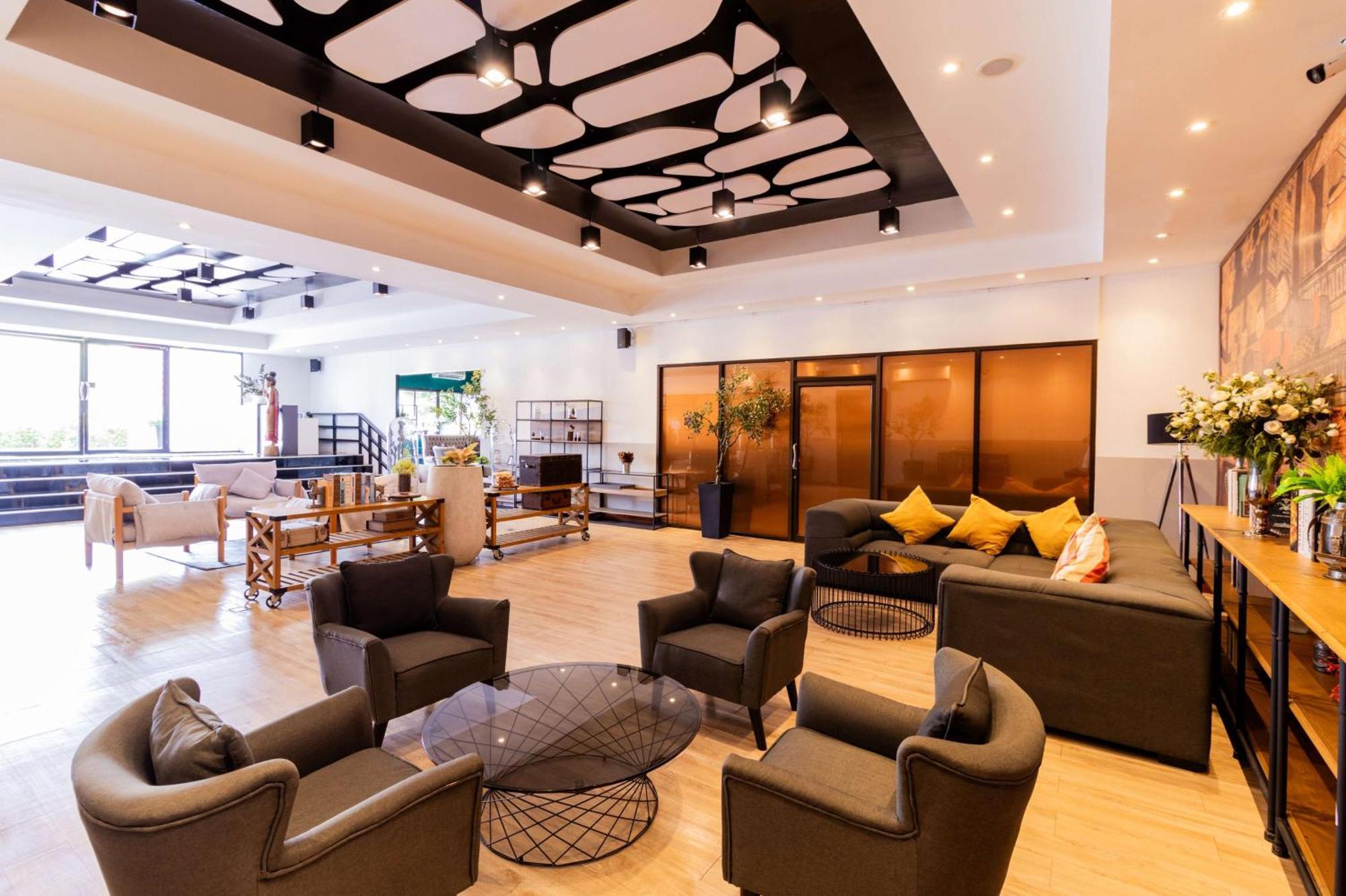 Surestay By Best Western Iconic Suvarnabhumi Bang Bo Exterior foto